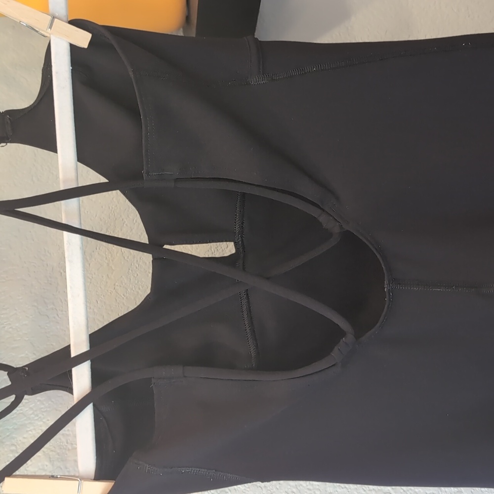 Elegant Black Sleeveless Jumpsuit - Picture 7 of 12